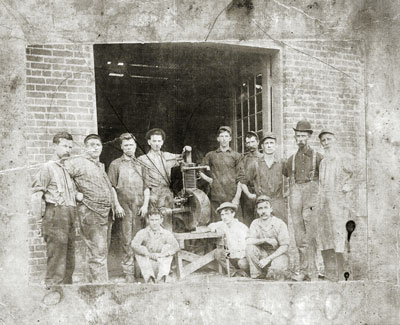 Employees of the Dean Engine Co. at Dean’s facilities near Cincinnati, Ohio.
